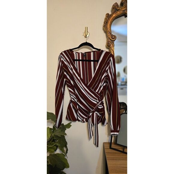 Windsor Wrap Around Maroon Stripe Shirt | Size L - Picture 1 of 2